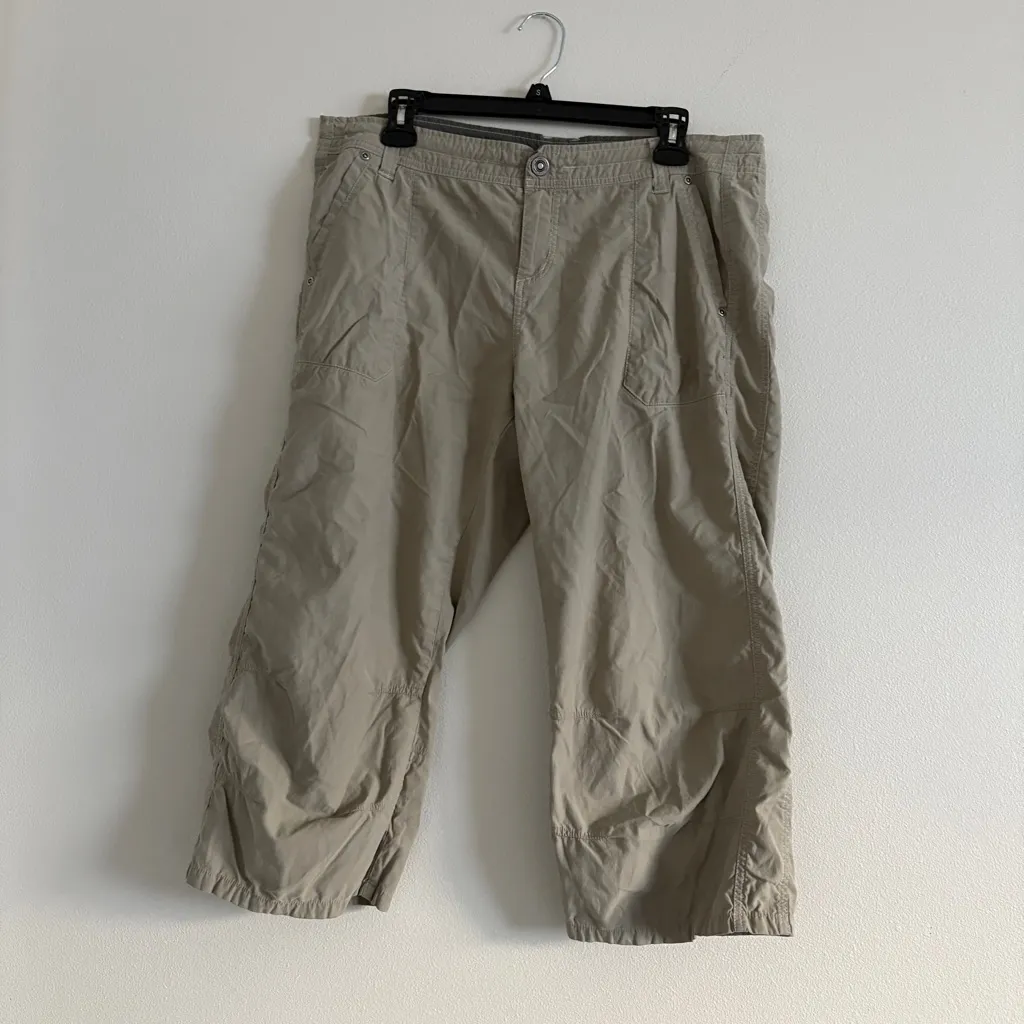 Kuhl Capri Pants Womens Size 14 Khaki Green Free Range Cropped Gorpcore Hiking - Image 4
