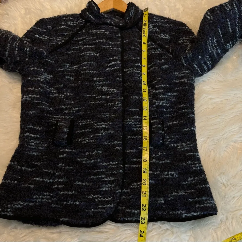 Sandro Sportwear wool blend boucle Button front jacket Size Medium no belt - Image 12