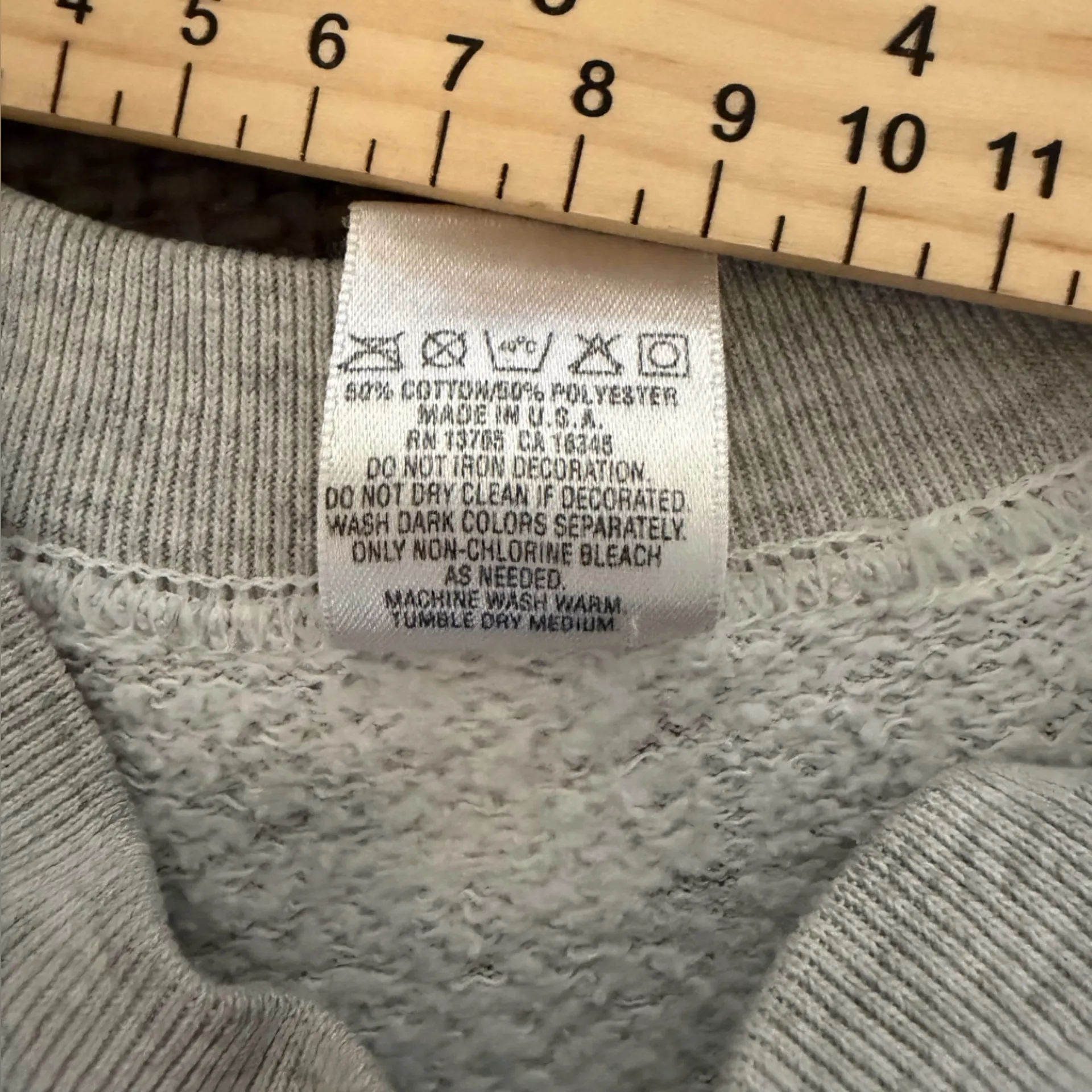 VTG Fruit of the Loom 90s 80s Made in USA Raglan Sweatshirt L Oversized Crewneck - Image 4