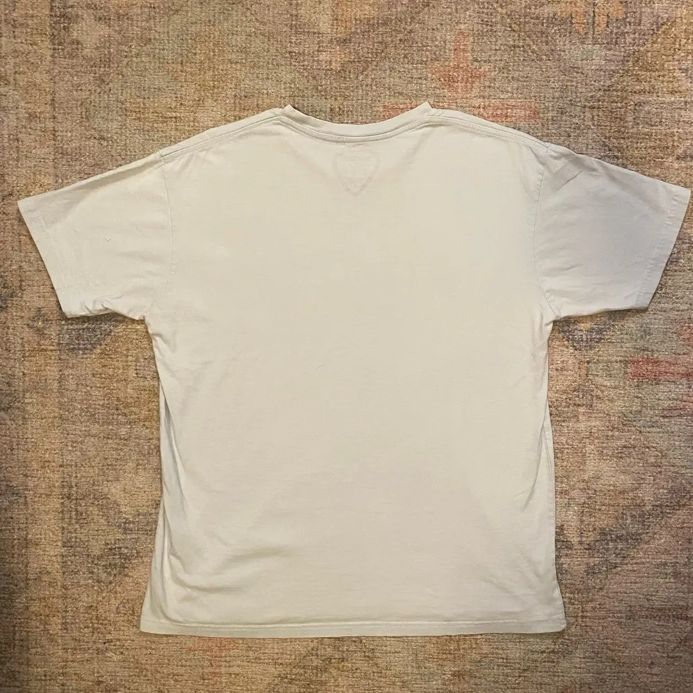 Hard Rock Cafe Love All Serve All Tee - Image 4