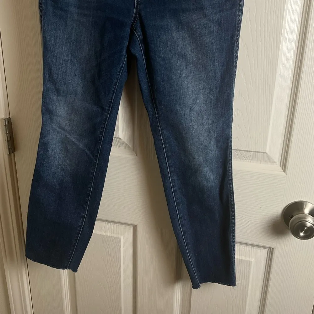 Madewell 10” high-rise skinny woman’s jeans size 28P - Image 5