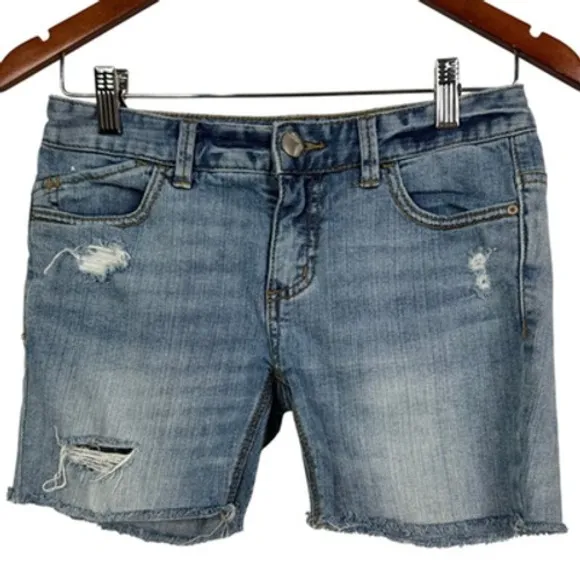 Free People Low Rise Distressed‎ Cut Off Jean Shorts Size 25 - Image 2