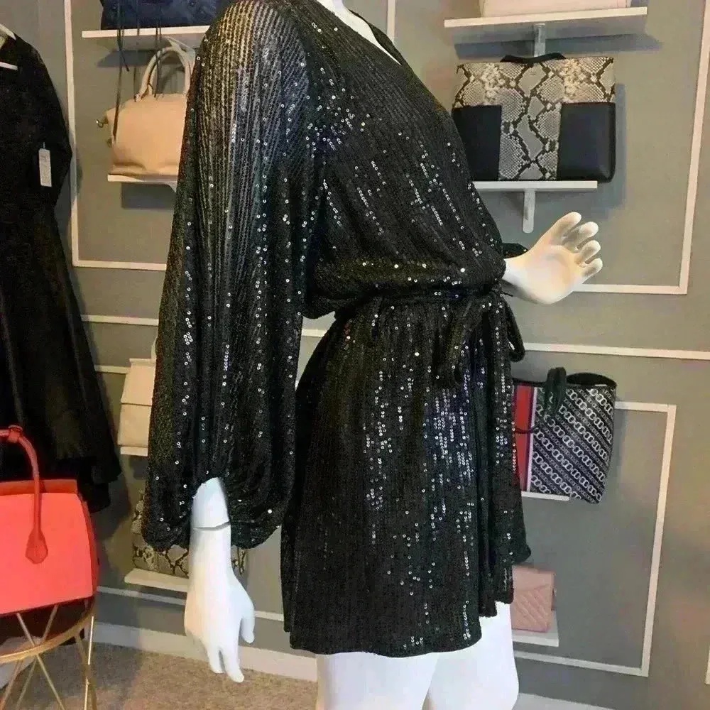 VINE AND LOVE SEQUIN ROMPER Size Large. #165 Black - Image 5