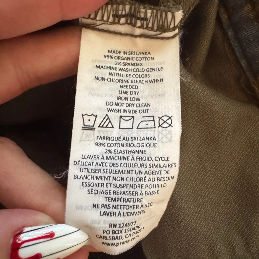 Prana Green Utility Mini Skirt size 6 - Image 5