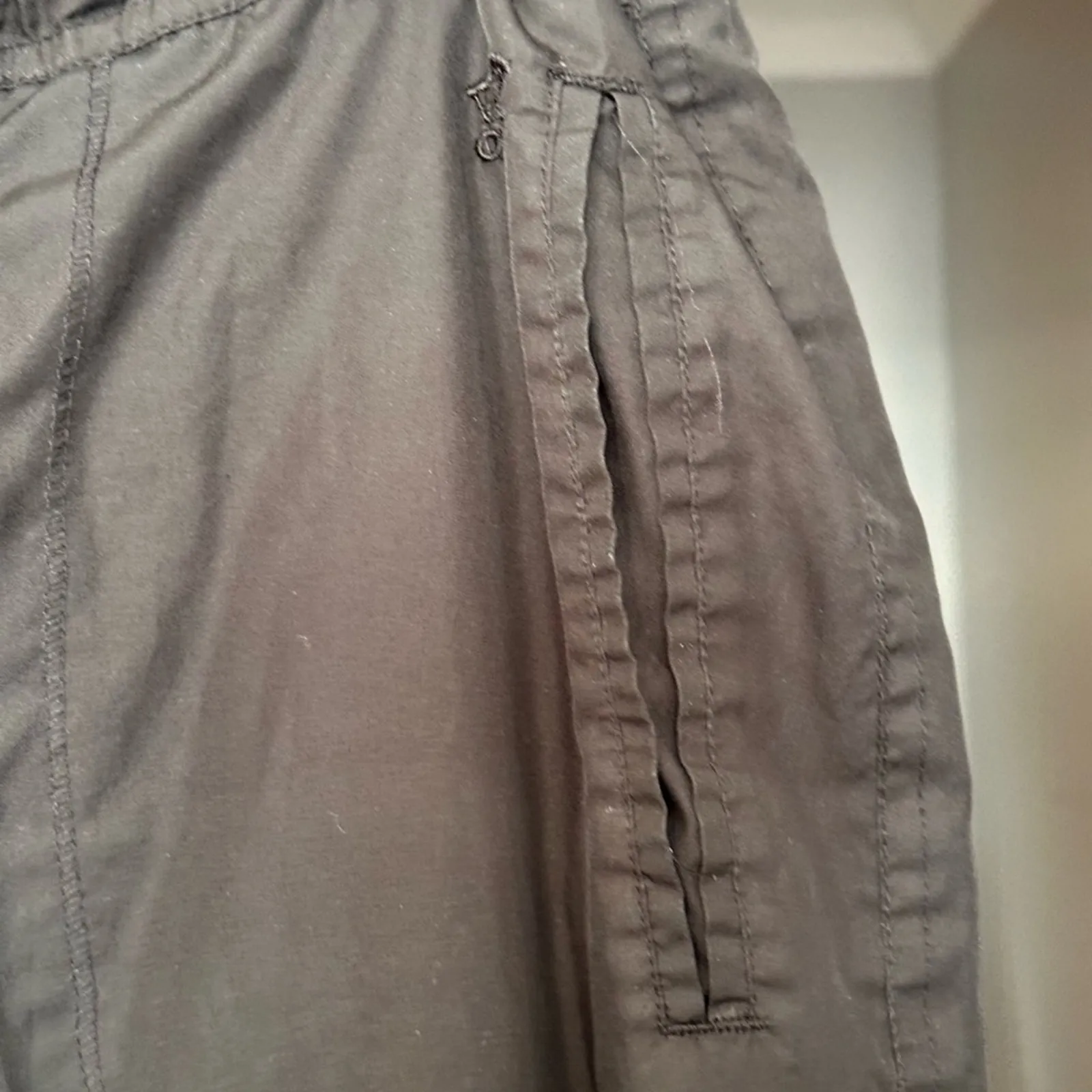 Oleg Cassini  Black Drawstring Windbreaker Pants - Image 5