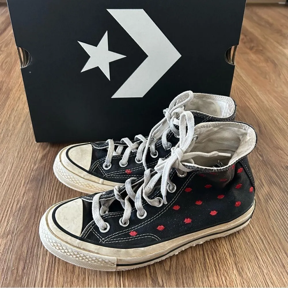 CONVERSE all Star Chuck Taylor hi top kiss lips embroidered lace up shoes sz7 - Image 3