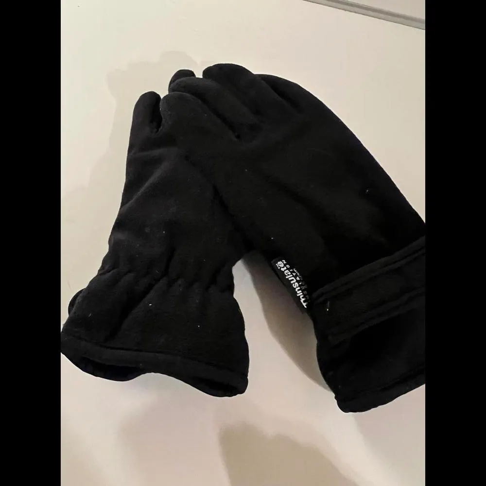 Insulated Black Winter Gloves - Image 3