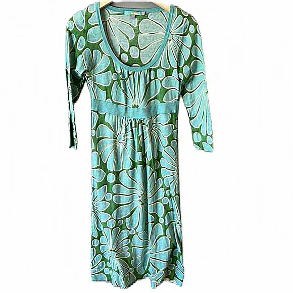 BODEN SMART KNITTED DRESS ~ 4L~ FLORAL PATTERN‎ Size 4 - Image 2