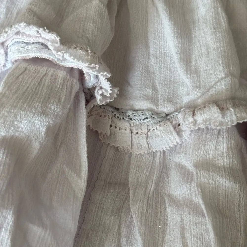 Sunday best Aritzia boho coquette smocked mini ruffle skirt size small - Image 9