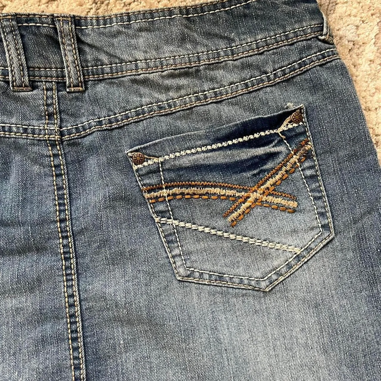 Vintage Y2K indie boho So mini denim skirt with cute pockets and stitching - Image 5