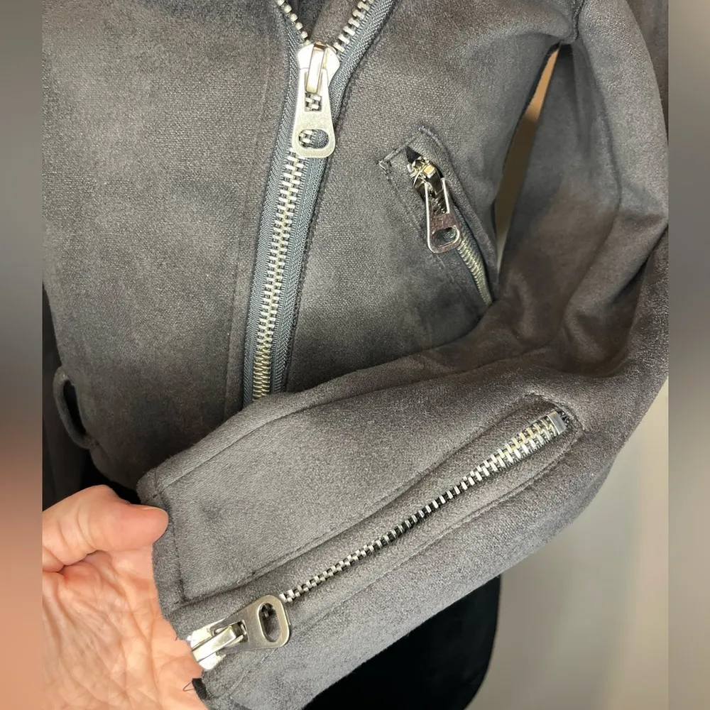 Suede princess polly jacket size xs/s *missing belt* - Image 5