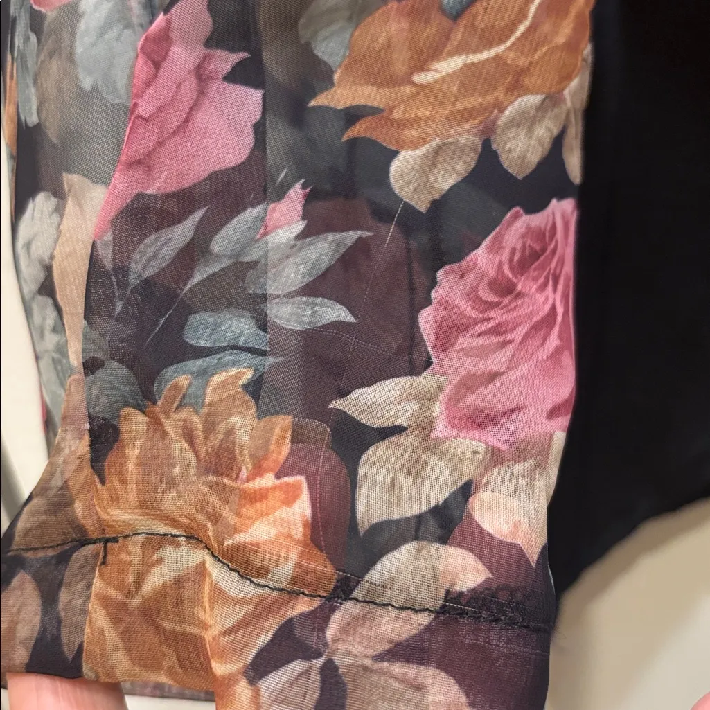 ETAM BRAND VINTAGE BLACK BLOUSE WITH SHEER FLORAL SLEEVES SIZE SMALL/MEDIUM - Image 6