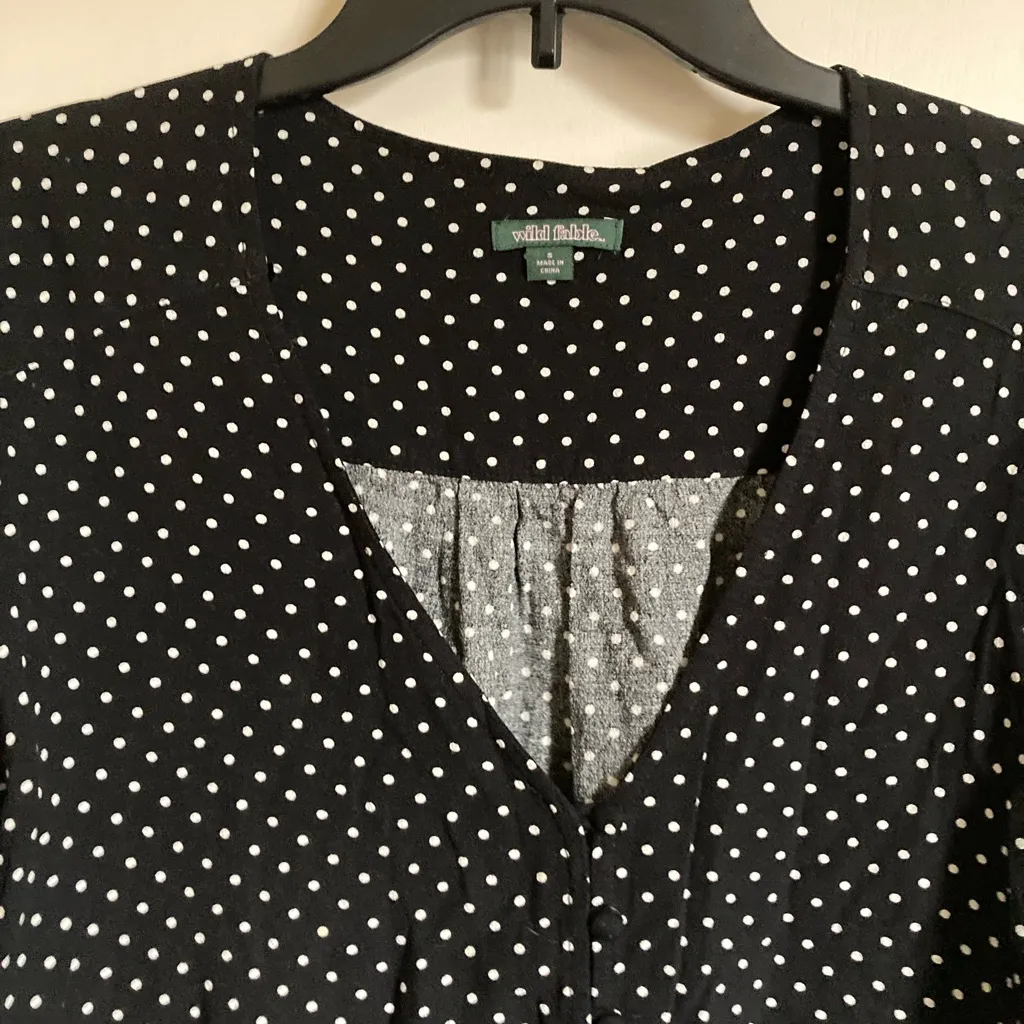 🌞Wild Fable Black Polka Dot Cropped Long Sleeve Blouse - Image 4