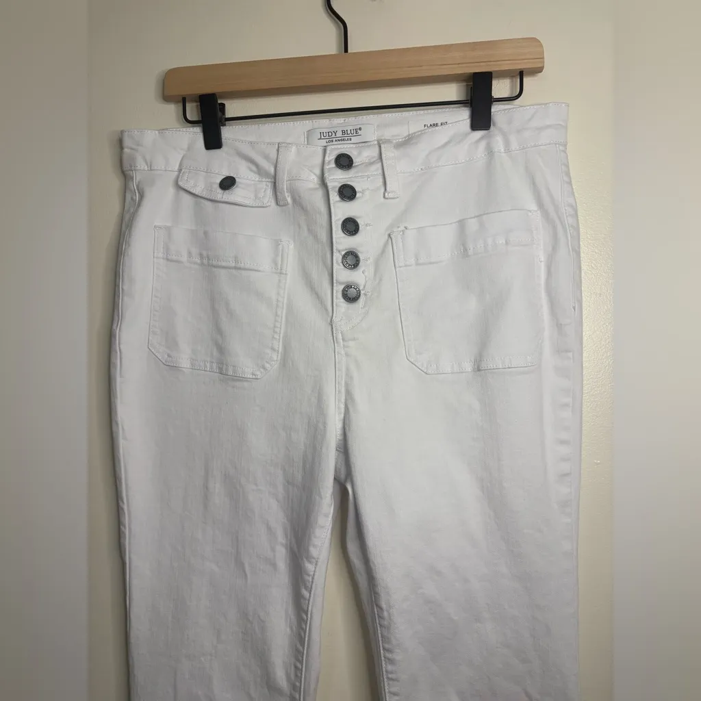 Judy Blue White Flare Jeans 13/31 High Rise Button Fly Pocket Detail Stretch - Image 2
