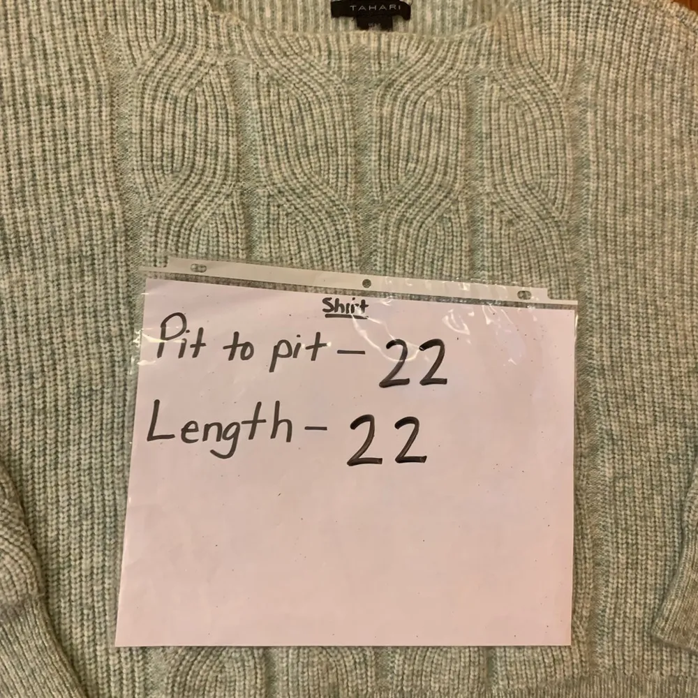 Tahari sweater women’s Large Sage Green boatneck thick casual cable knit - Image 4