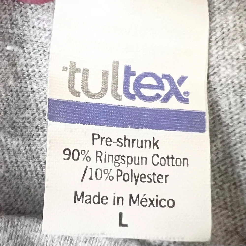 Henry David Thoreau SIMPLIFY Quote Graphic T-Shirt Size Large Heather Gray - Image 3