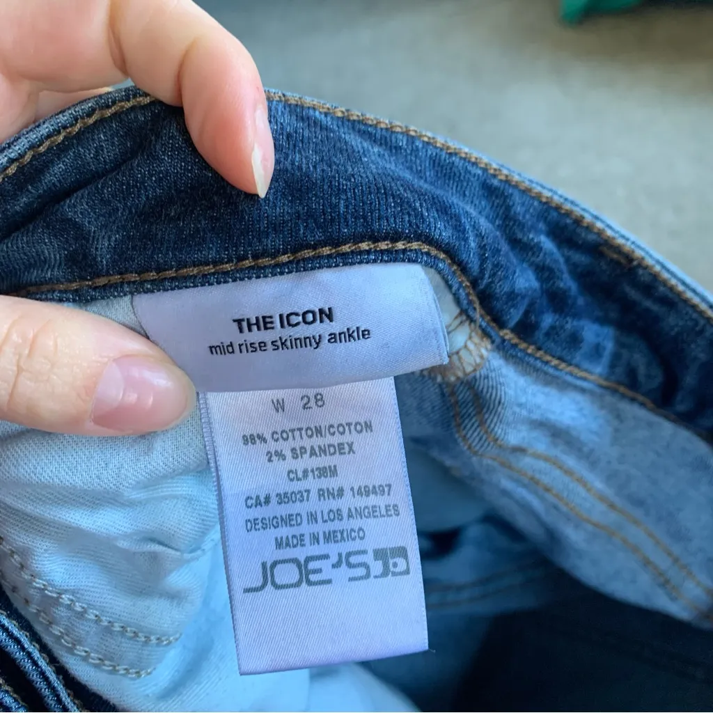 Joe's Jeans The Icon Mid Rise Skinny Ankle Jean Size 28 - Image 9