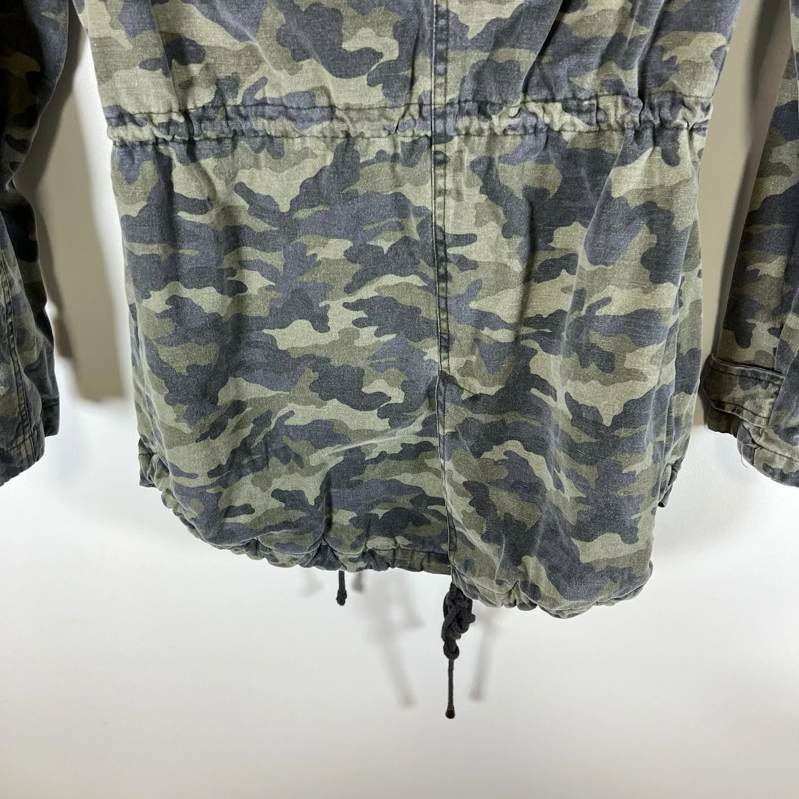 Velvet by Graham & Spencer Womens Jacket Small Utility Military Hooded Oversized Green - Image 8