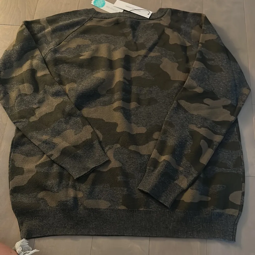 BNWT camo knit sweater XL - Image 3