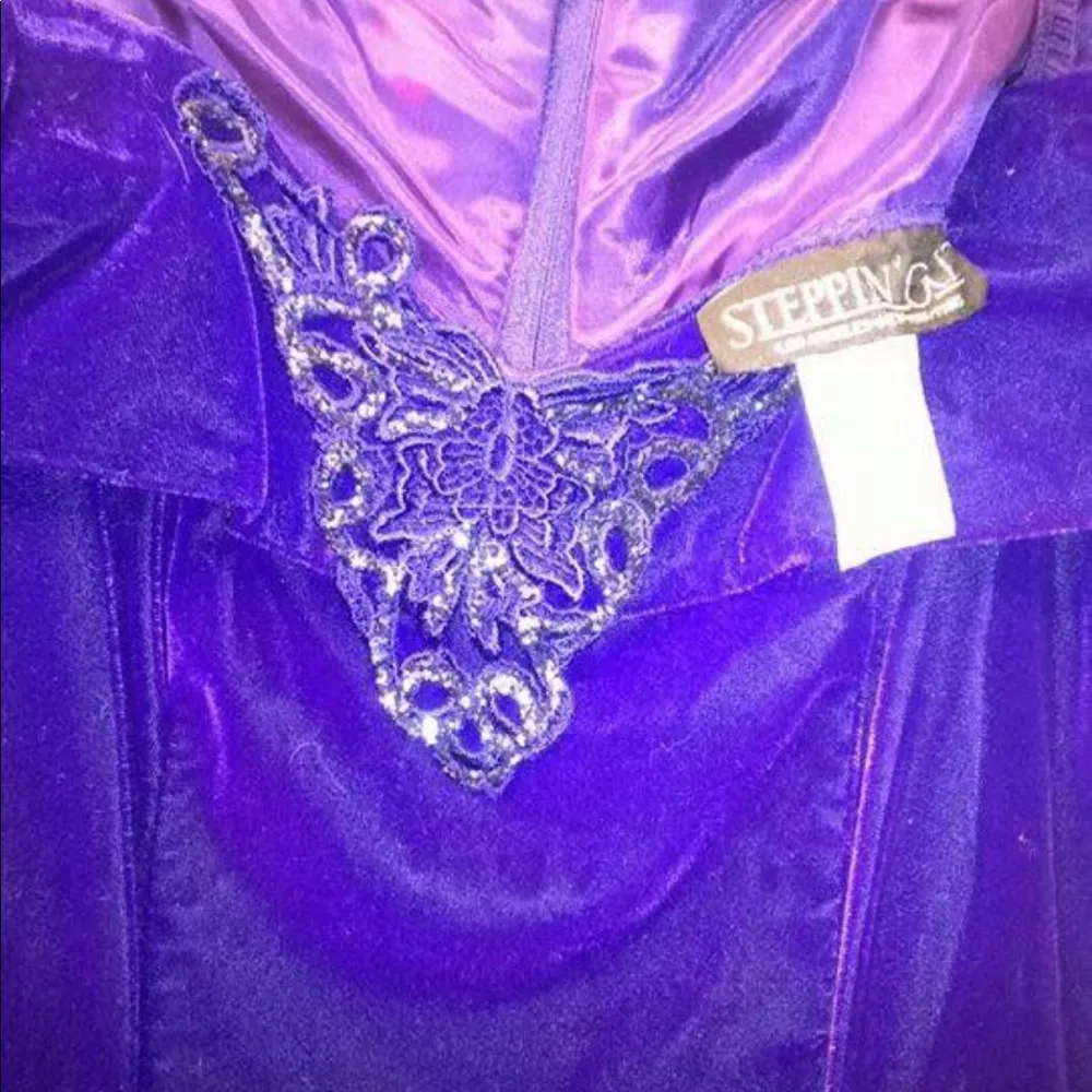 Steppin’ Out Purple Vintage Formal Dress Size undefined - Image 4