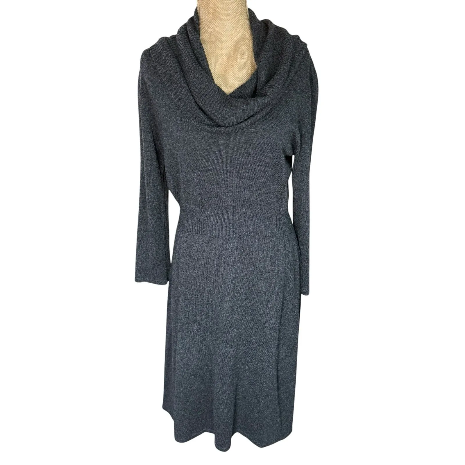 Neiman Marcus Women's Dark Gray Sweater Dress Size Medium - Image 2