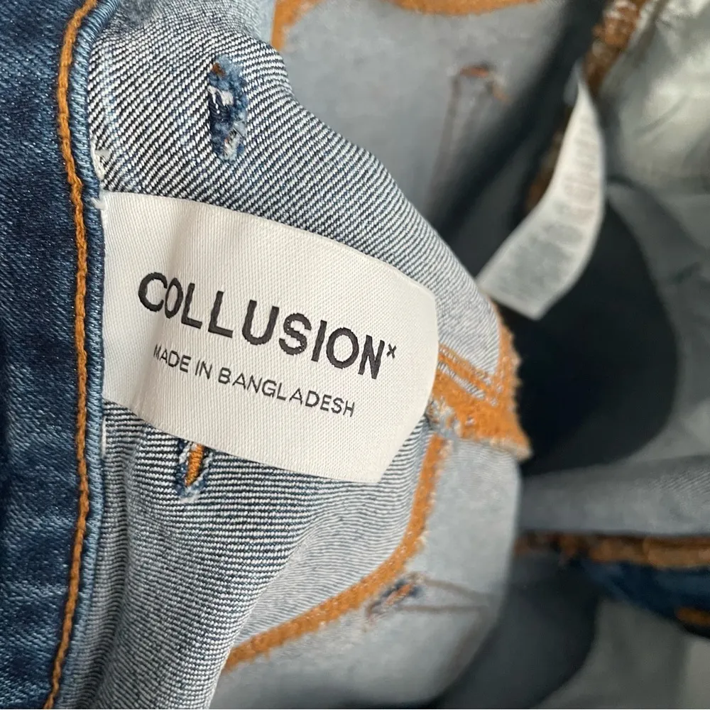 Collusion Jeans High Rise Flare Leg Women’s size 28 Stretch - Image 7