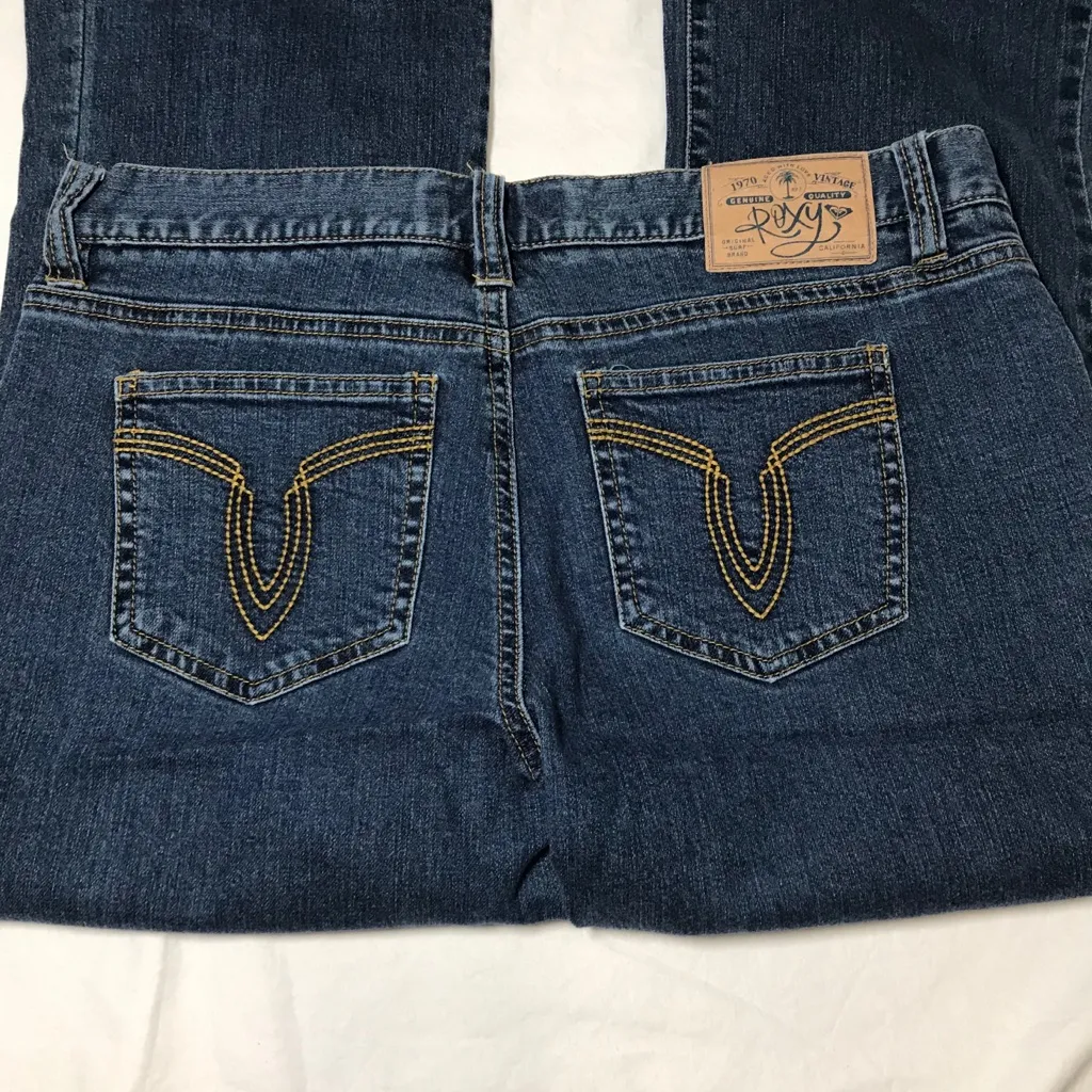 Roxy Bootcut Jeans Size 9 - Image 6