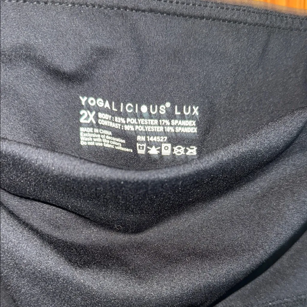 Yogalicious Lux Black Leggings - Image 2