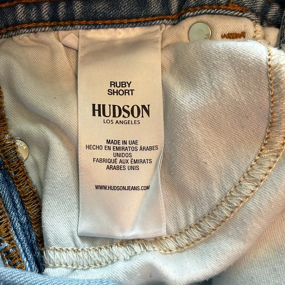 Hudson Jeans Ruby Short Mid Rise Size 26 - Image 10