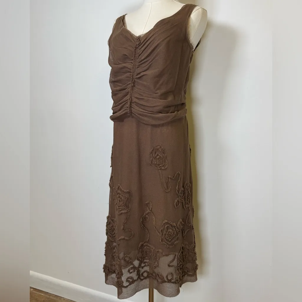 Max Studio Y2K Sleeveless Ruched Floral Appliqué Brown Midi Dress Women’s  XS - Image 5