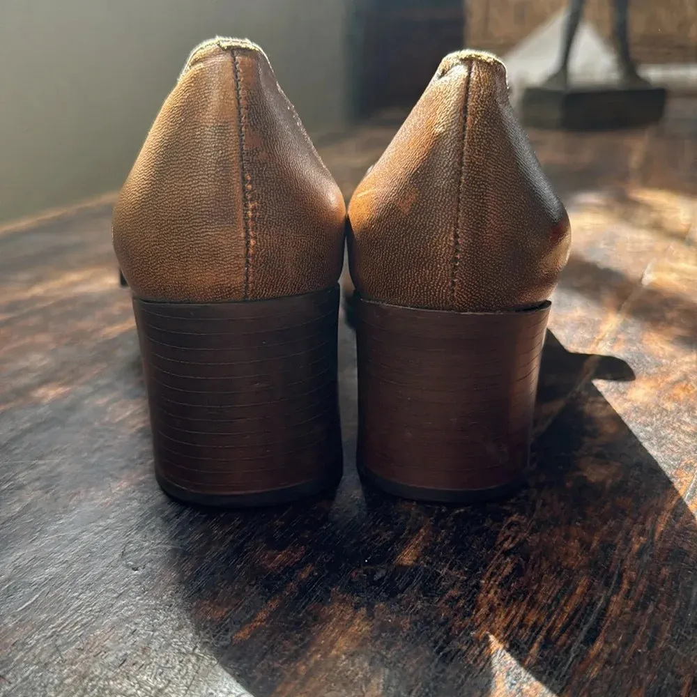 Laura Scott Brown Tan Shoes 8M Strap Heel Sqaure Toe Leather Brazil Retro Office - Image 4