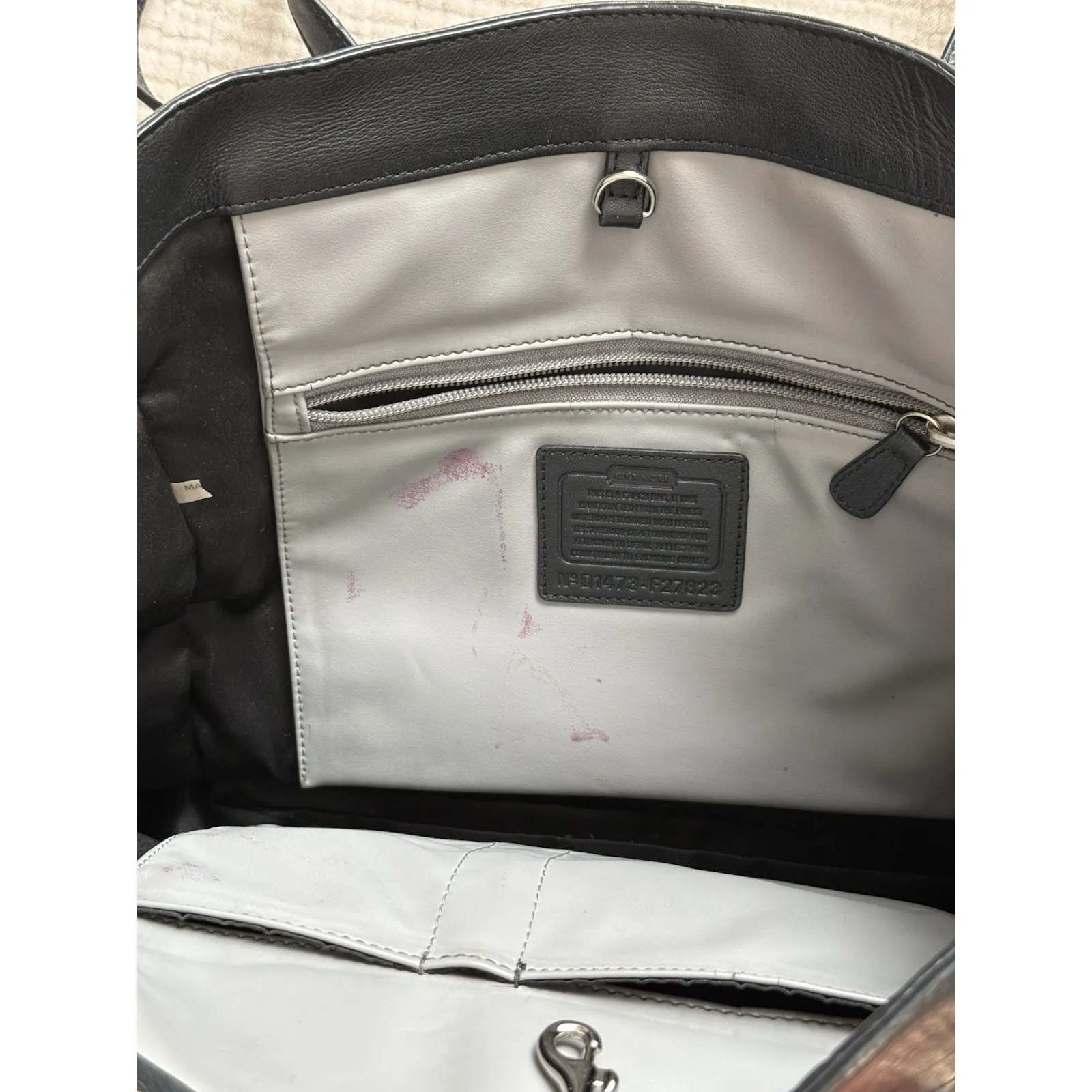 Coach Charlie Tote Bag Large Black Leather Shoulder Handbag Purse - Image 4