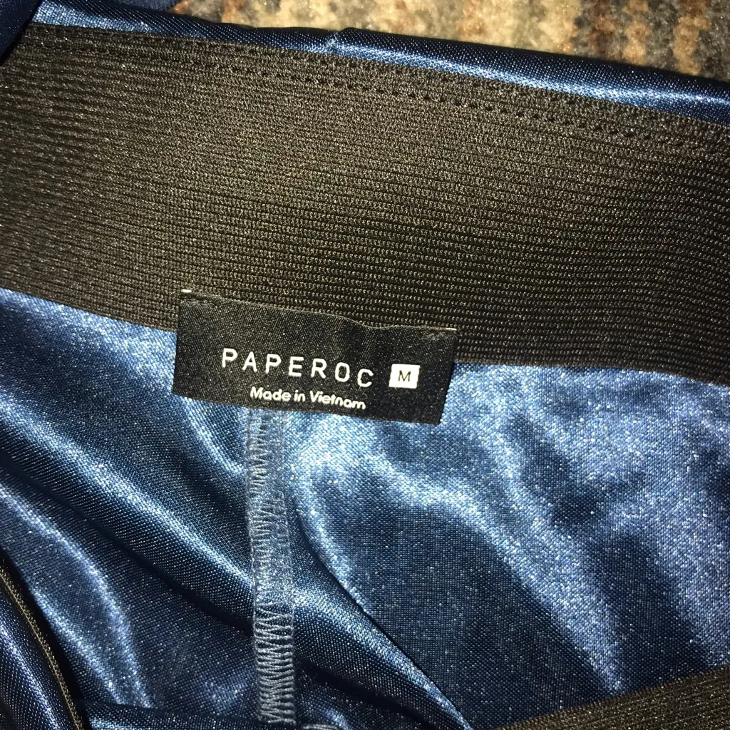 Royal blue silk set Size M - Image 6