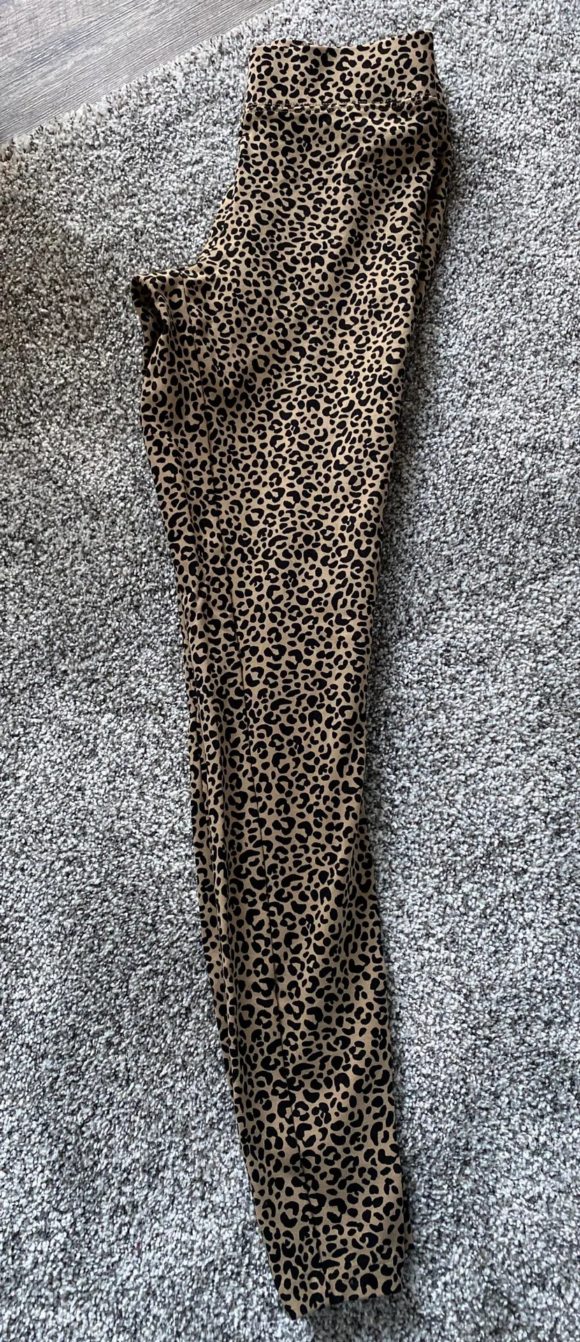 Reflective Cheetah Print Leggings - Image 2