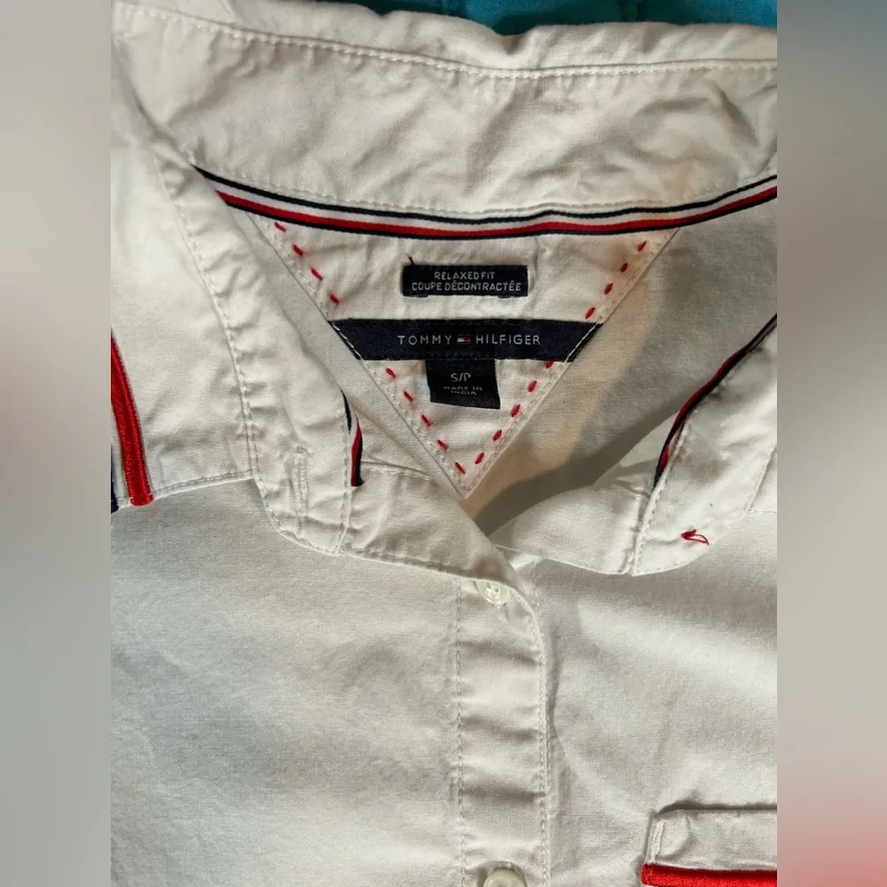 Tommy Hilfiger Womens Small Longsleeve Relaxed Fit Buttonup - Image 11