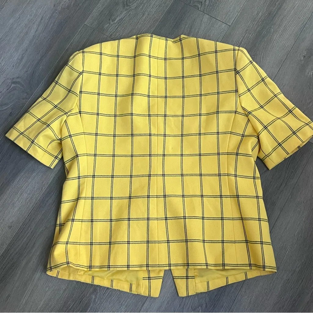 Vintage Yellow Plaid Blazer with Black Buttons Cher from Clueless 14 - Image 5