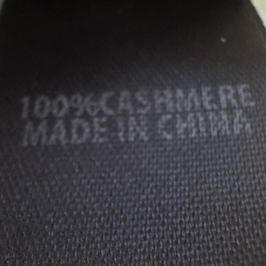 St. John Collection 100% Cashmere Crystal Embellished Cape Poncho - Image 4