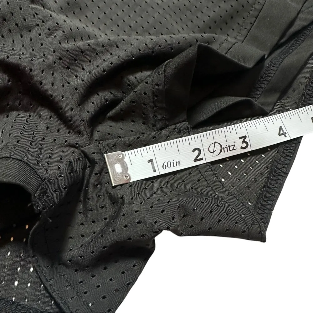 Black Athletic Athleisure Workout Gym Shorts Double Layer Mesh Spandex Small - Image 6