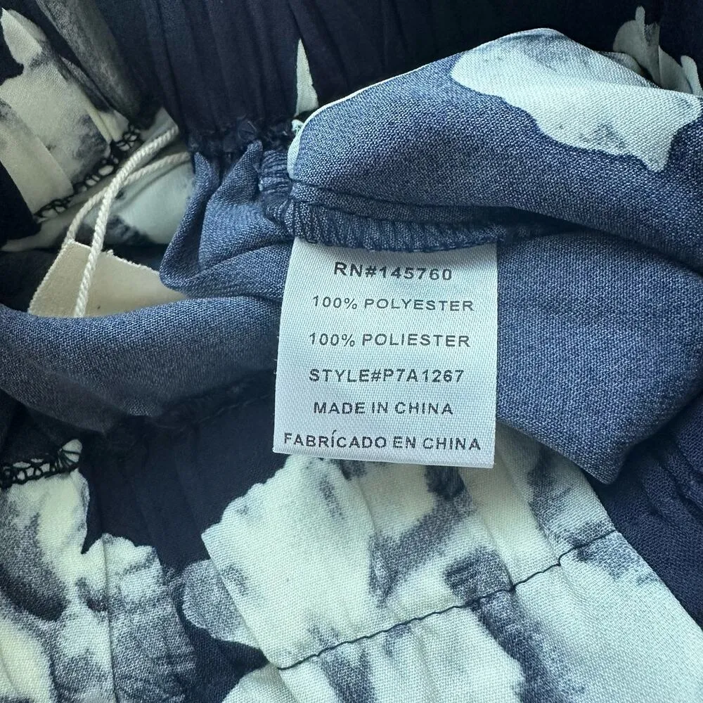 NEW IJOAH Women's Kadie Floral Shorts Navy White Size Medium Vacation Tropical Blue - Image 5