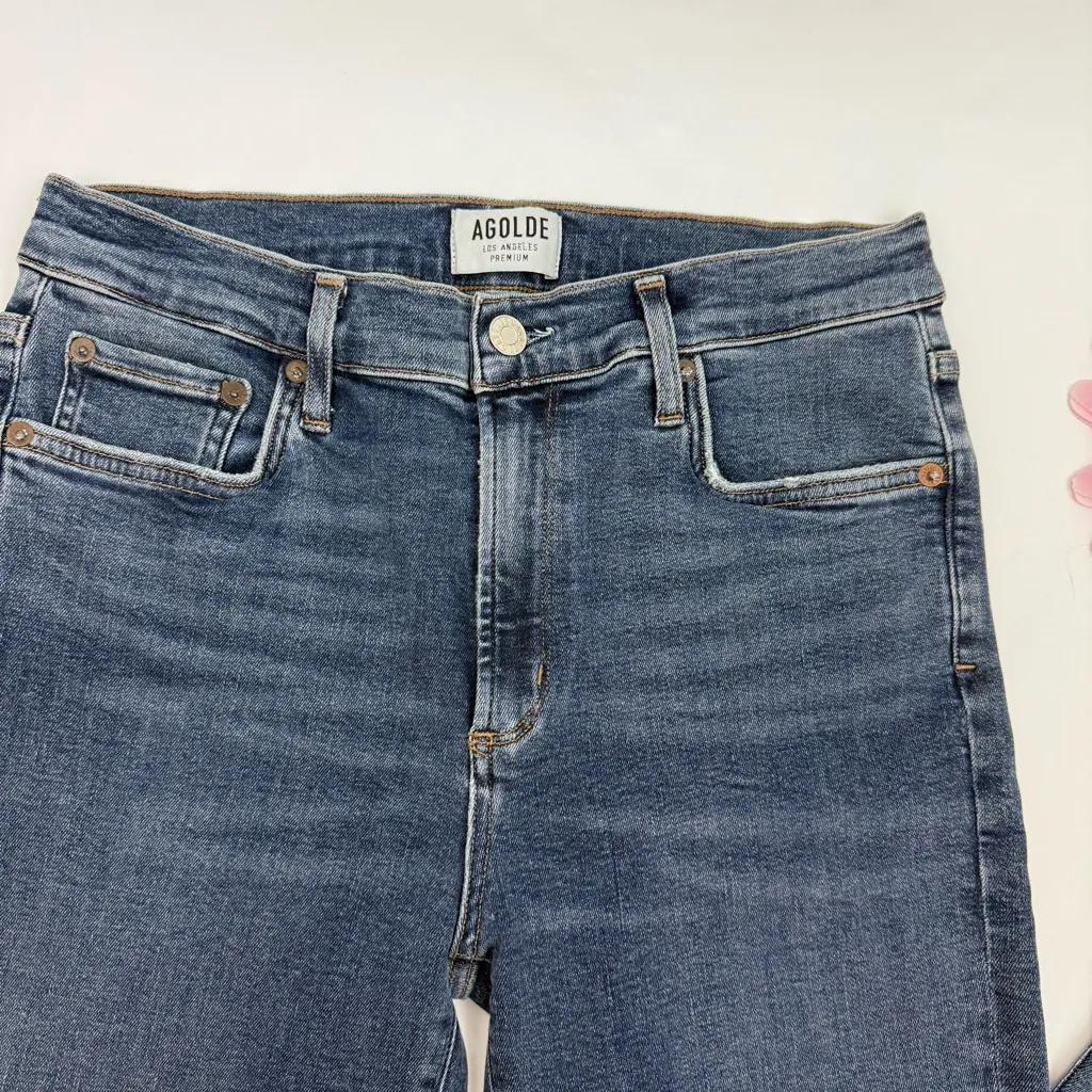 AGOLDE Sophie High Rise Skinny Crop in Discretion Wash Chewed Hem - Image 9