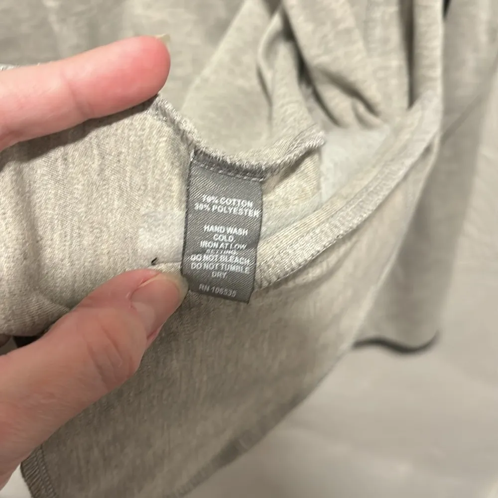 Neumann Marcus Asymmetrical Side Zip Hooded  Athleticics Top Size Large - Image 5