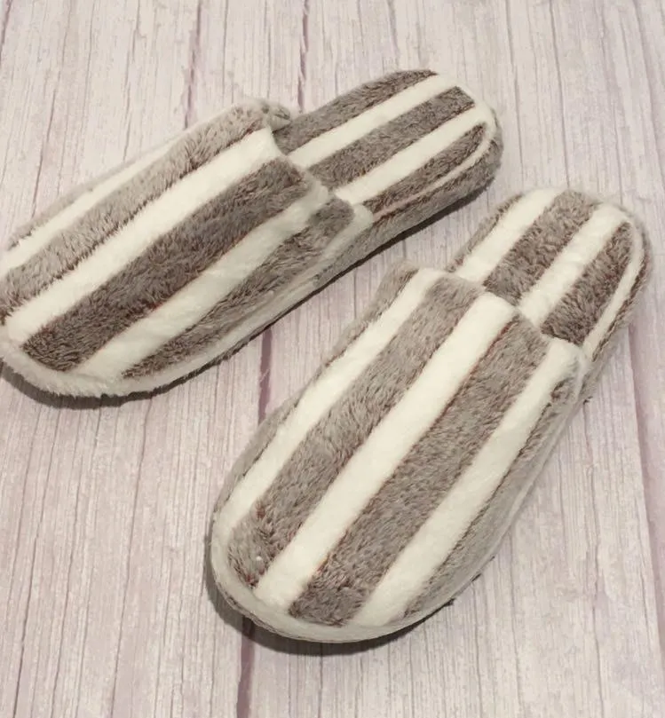 Soft Cozy Slippers, Size 10/11 Brown - Image 5