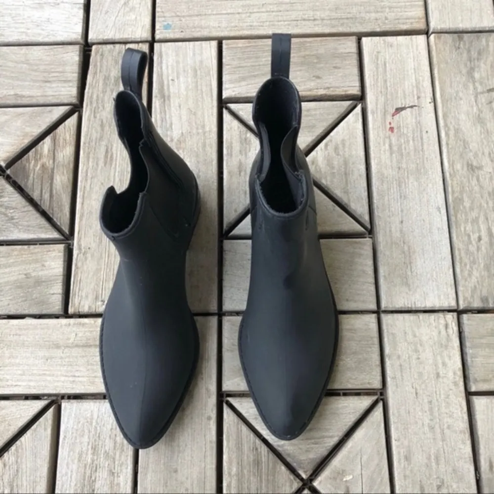 Jeffrey Campbell Forecast Chelsea Waterproof Rain Boot Size 9 - Image 3