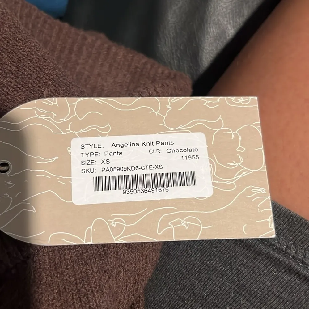 NWT Meshki Angelina Knit Pants- Chocolate size xs - Image 4