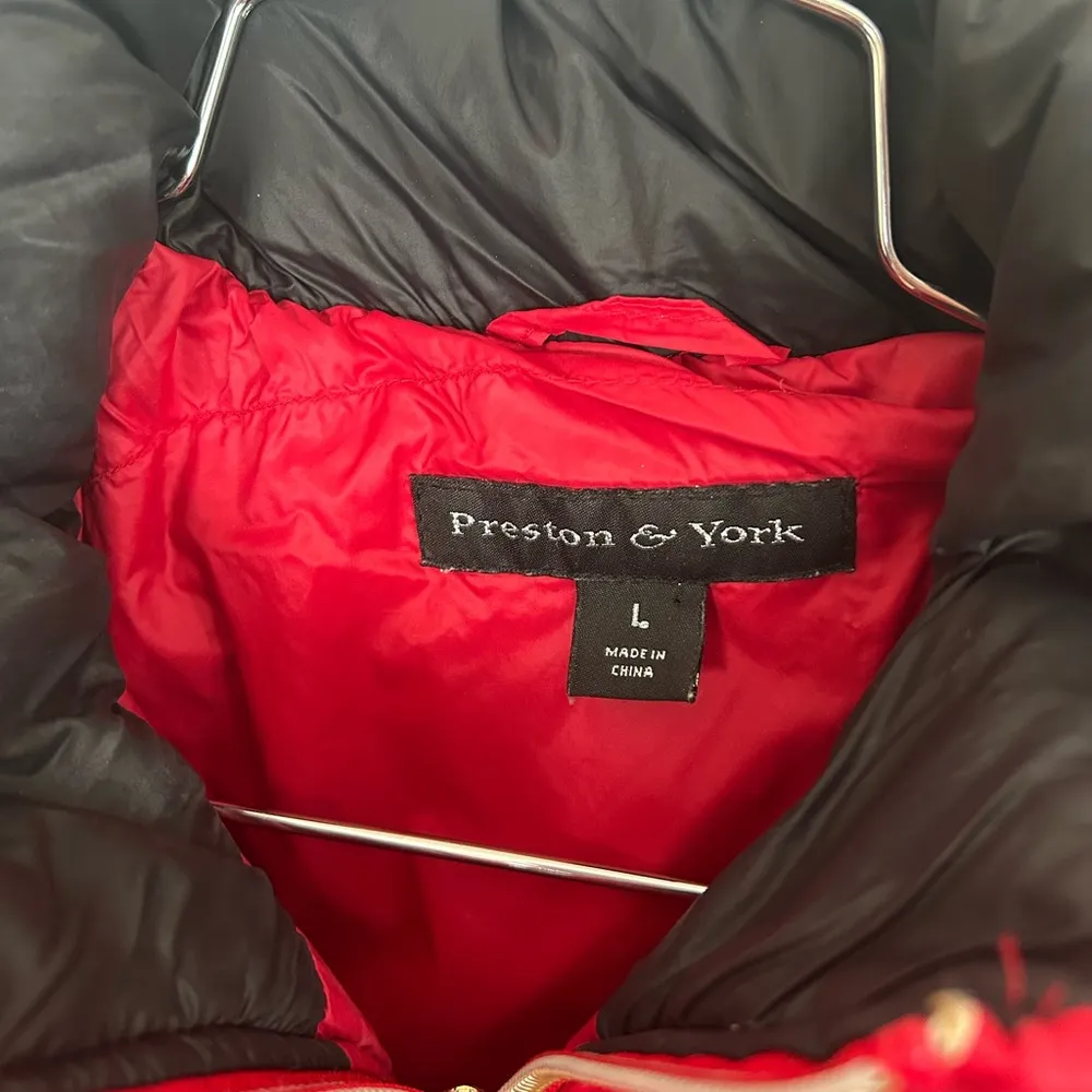 Preston & York Red Down Filled Packable Puffer Coat size Large - Image 3