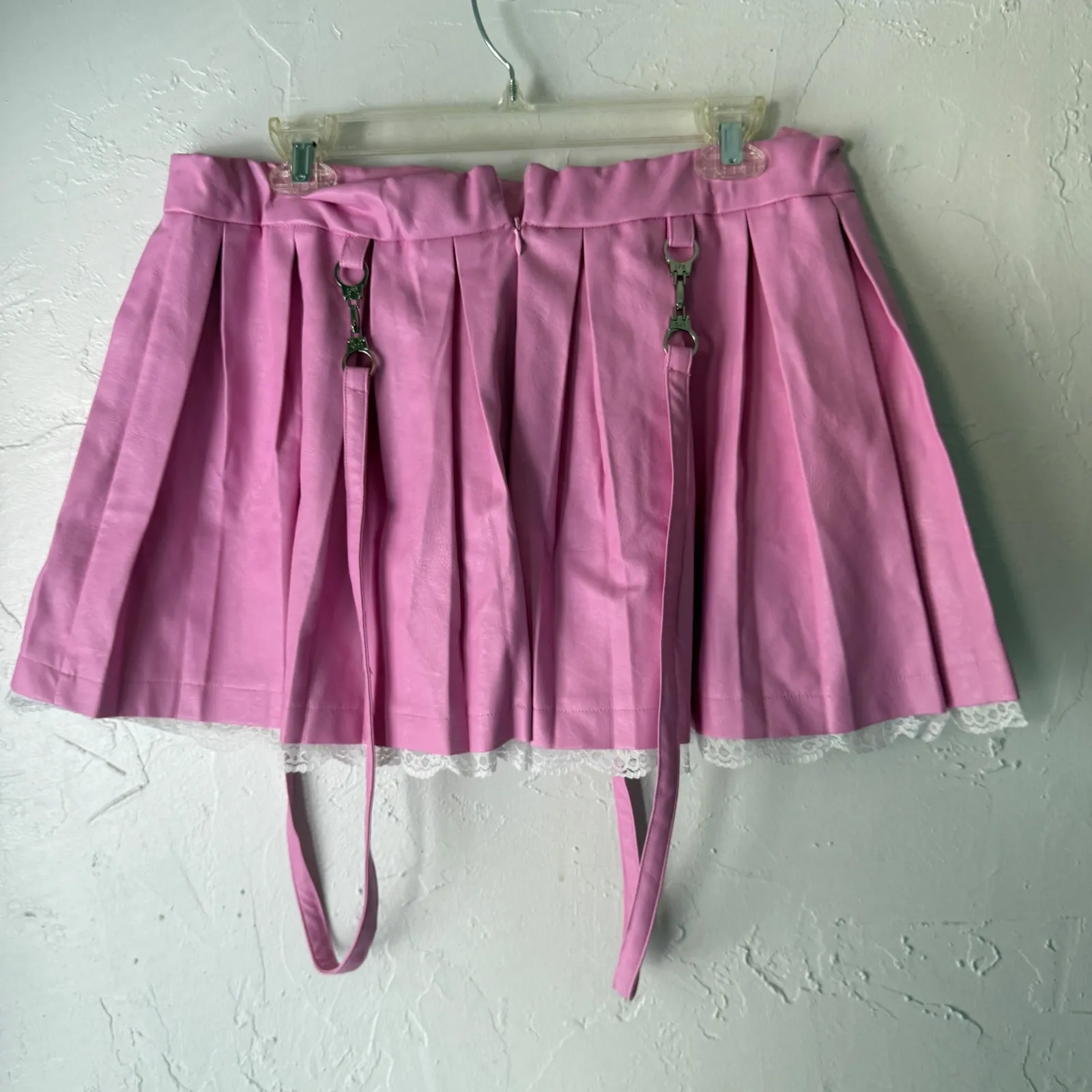 LittleForBig Pink Faux Leather Pleated Skirt Lace Straps L Gothic Grunge Scene Size L - Image 3