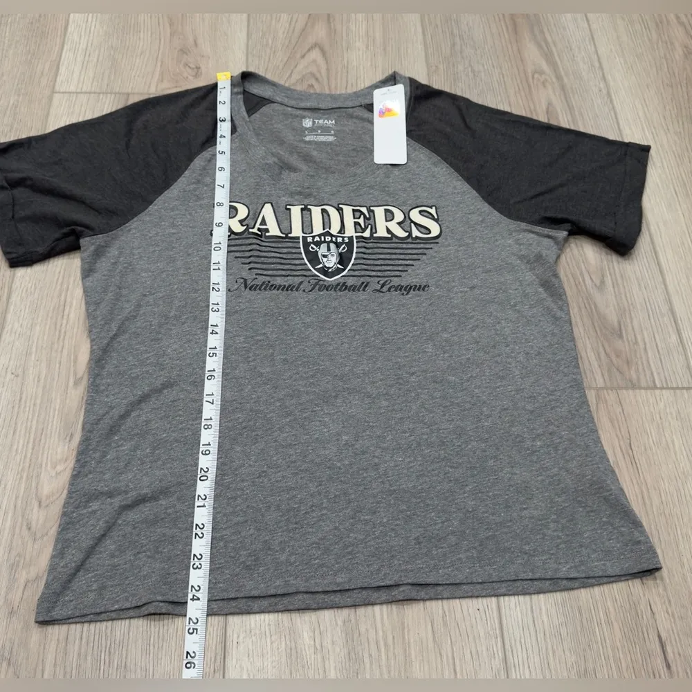 Raiders Gray and Black T - Image 4