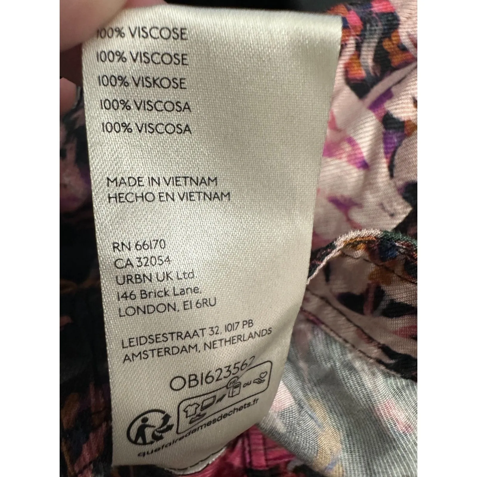 By Anthropologie Flowy Moody Dark Floral Cargo Pants Size 12 - Image 6