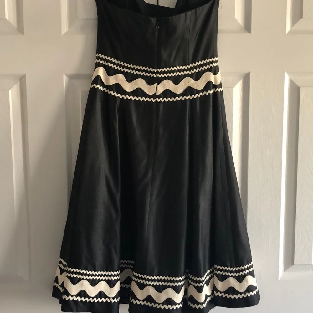 SHOSHANA Ric Rac Black Strapless Cocktail Dress Embroidery Accent Design Size 8 - Image 6