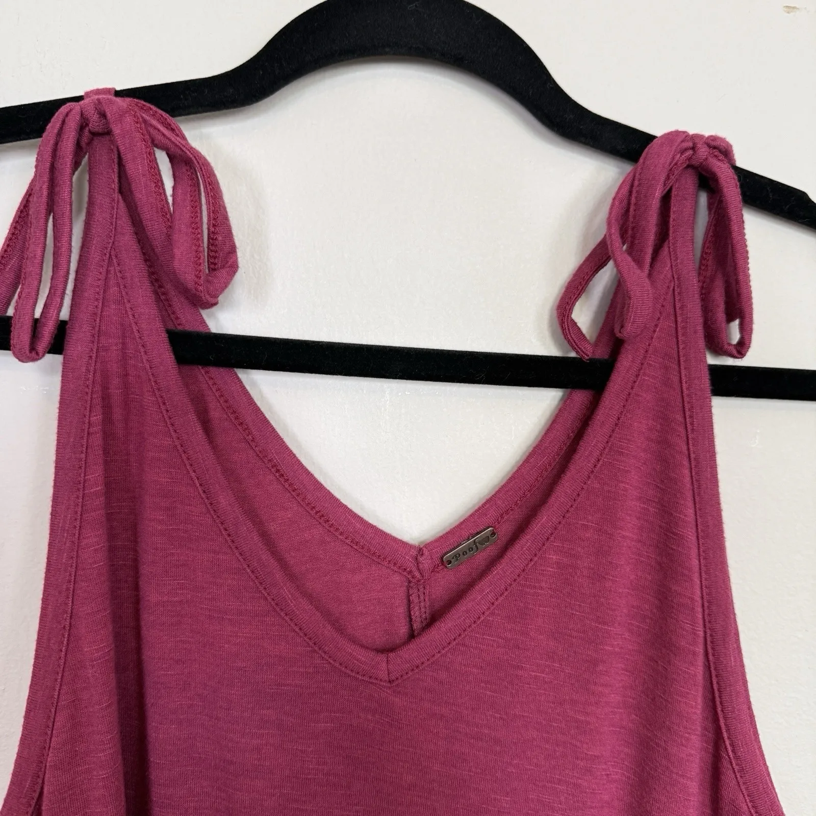 Poof Tank Top Women Medium Casual Soft Tie Shoulder Straps V-Neck Summer Resort - Image 2